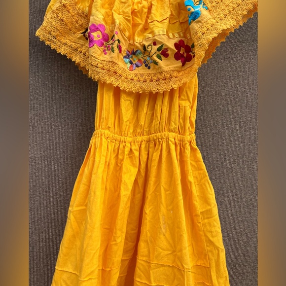 Vintage yellow embroidered dress Mexican American off shoulder boho Sz L - Picture 13 of 15